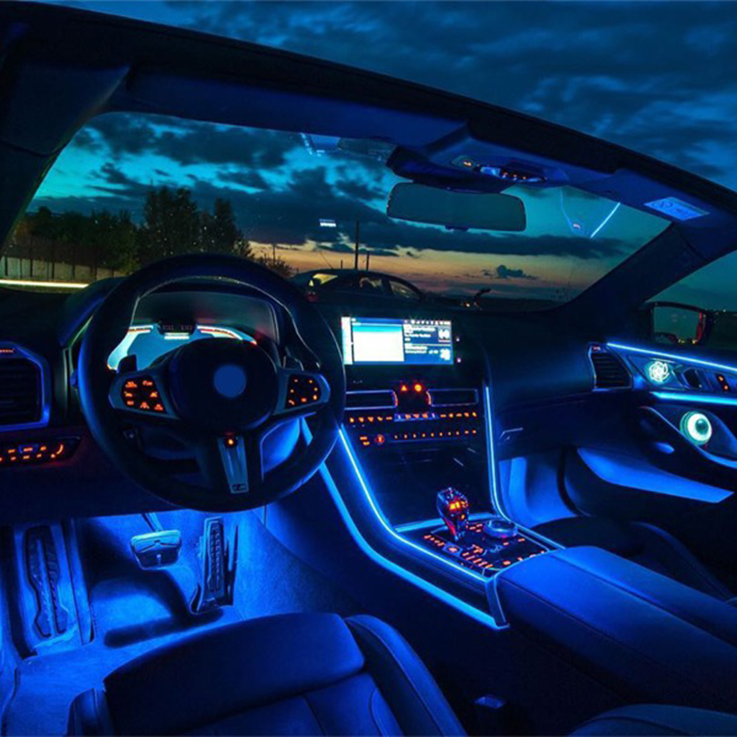 Éclairage intérieur de voiture intelligent - Contrôle d'application RVB USB  5V, poursuite dynamique des couleurs de rêve, super luminosité et  synchronisation de la musique pour voiture, camion et SUV